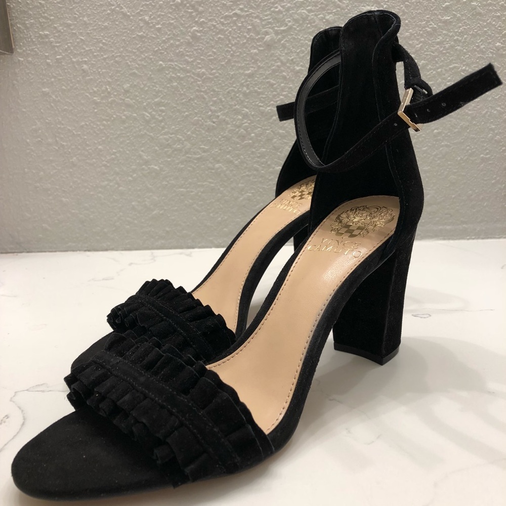 SOLD - NWOT Vince Camuto Ankle Strap Sandal/Heel